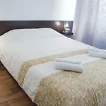 Modern Apartment Dlouhá